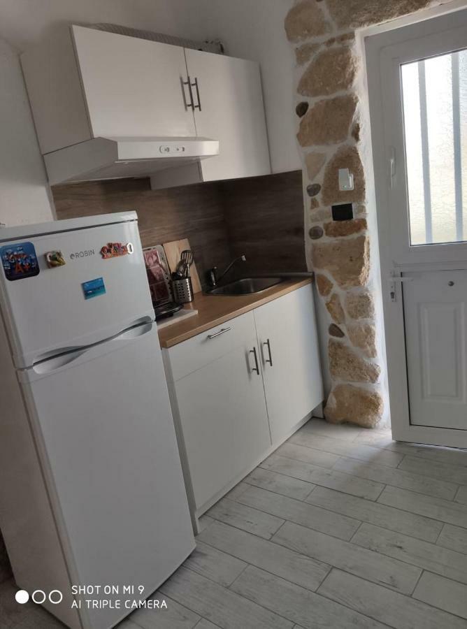 Malvina Rooms Kallithea  Екстериор снимка